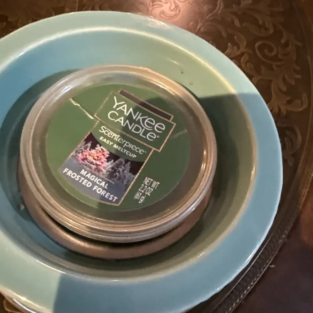 Yankee Candle Scenterpiece Turquoise Blue Easy Meltcup Electric Warmer SPW-121